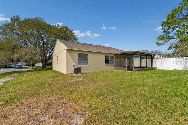 8301 IBERIA PLACE, Tampa, FL 33637