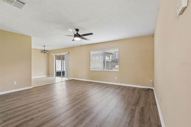 8301 IBERIA PLACE, Tampa, FL 33637