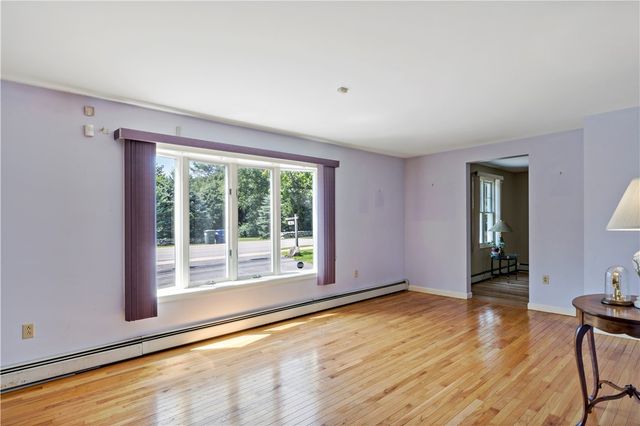 813 South Road, South Kingstown, RI 02879