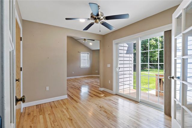 813 South Road, South Kingstown, RI 02879