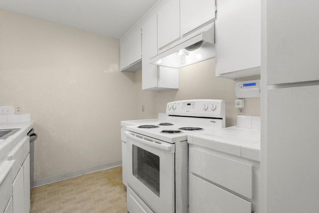 293 Tradewinds Drive 1, San Jose, CA 95123