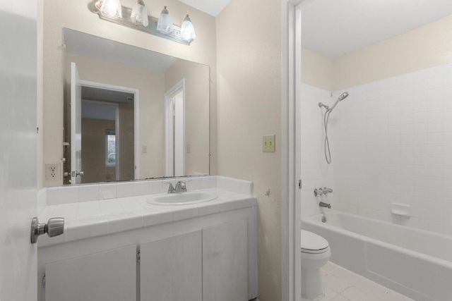 293 Tradewinds Drive 1, San Jose, CA 95123