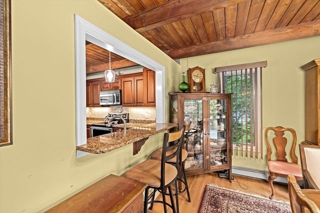 15 Nonantum Rd, Plymouth, MA 02360