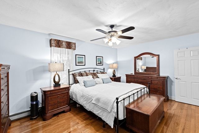 15 Nonantum Rd, Plymouth, MA 02360