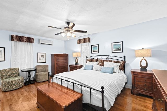 15 Nonantum Rd, Plymouth, MA 02360