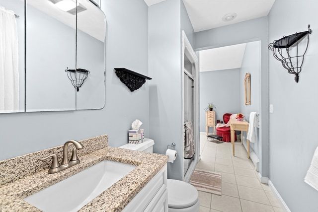 15 Nonantum Rd, Plymouth, MA 02360