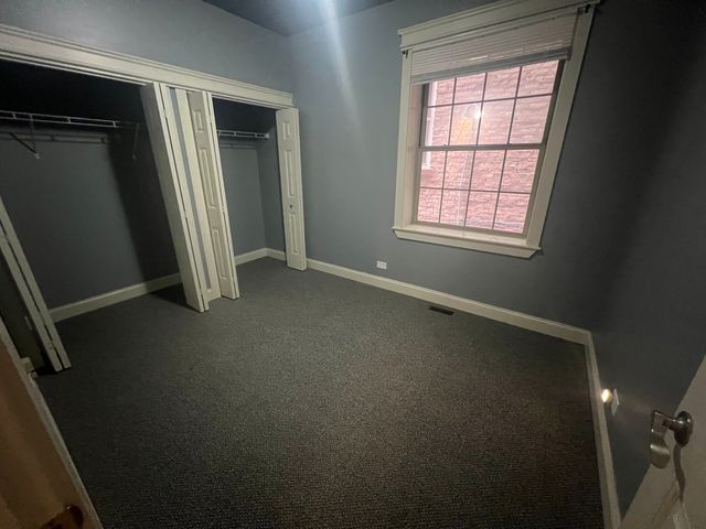 4956 S Vincennes Avenue 1W, Chicago, IL 60615