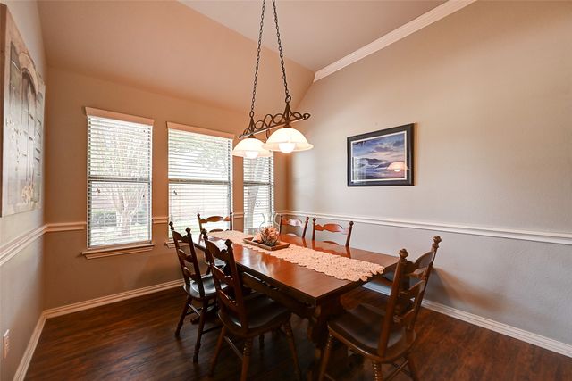 386 Phillips Court, Fate, TX 75087