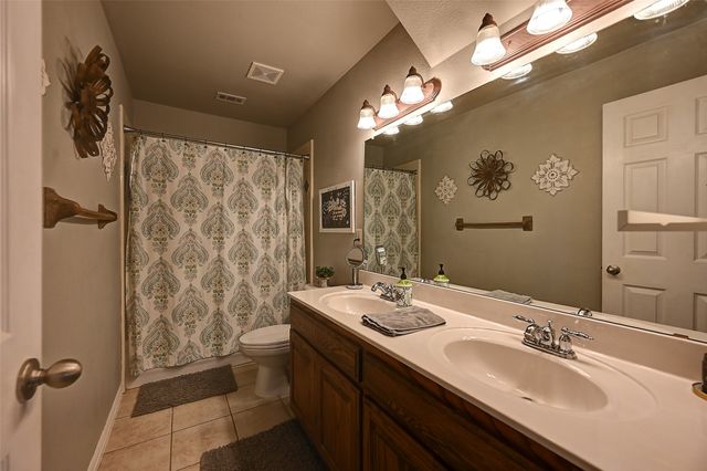 386 Phillips Court, Fate, TX 75087