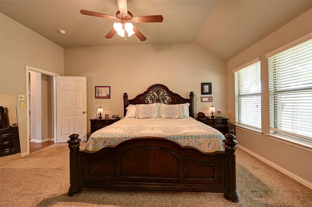 386 Phillips Court, Fate, TX 75087