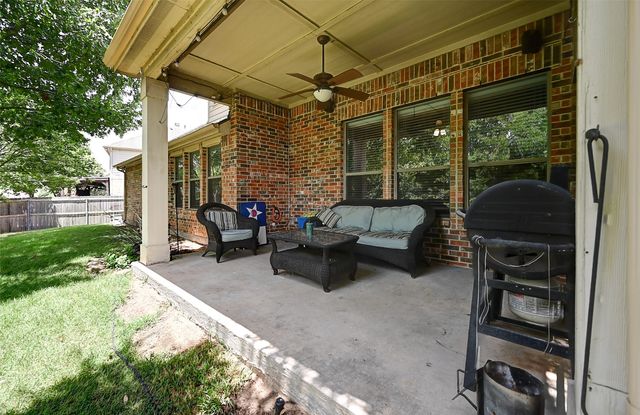 386 Phillips Court, Fate, TX 75087
