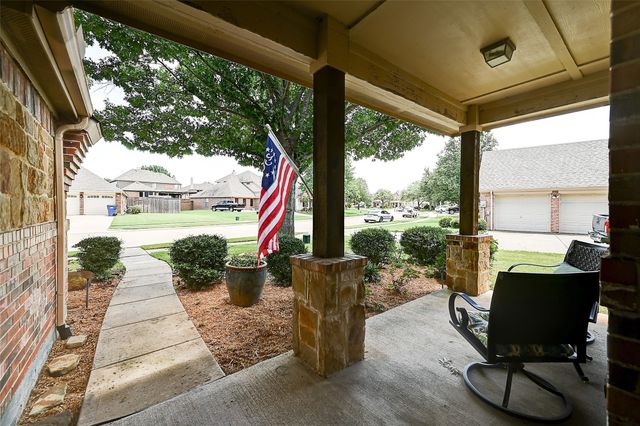 386 Phillips Court, Fate, TX 75087