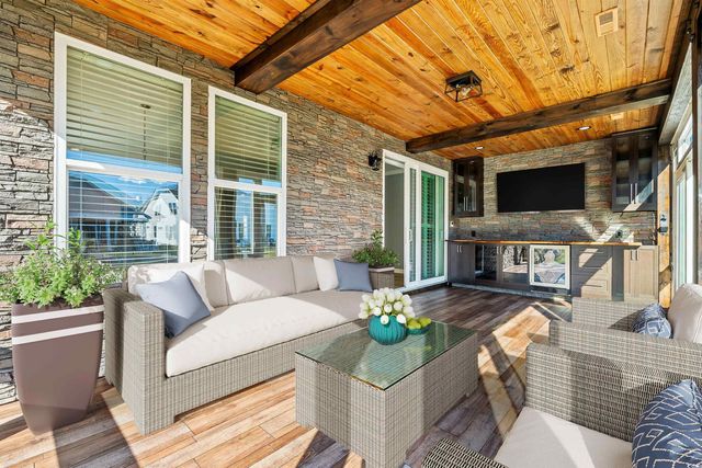 408 Feathergrass Way, Little River, SC 29566