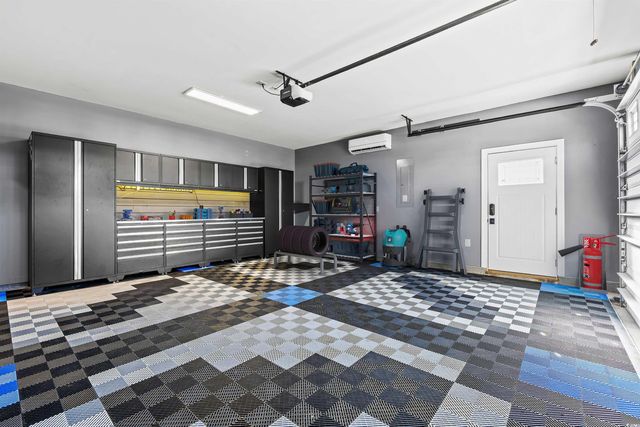 408 Feathergrass Way, Little River, SC 29566