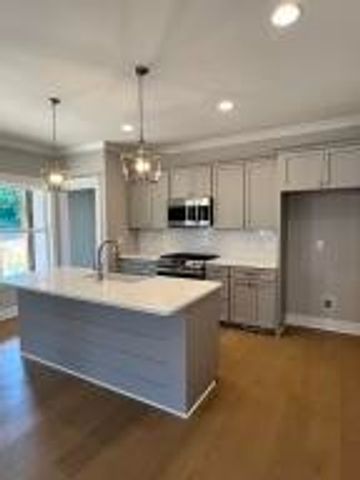 7077 Paxton Circle, Hixson, TN 37343