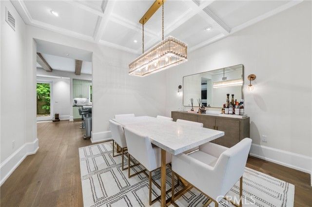 823 S Bundy Drive 110, Los Angeles, CA 90049