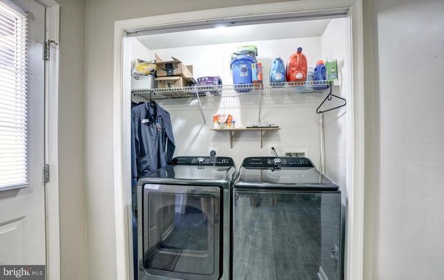 102 CAGNEY TER SE, Leesburg, VA 20175