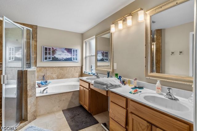 6564 Plantation Preserve CIR N, Fort Myers, FL 33966