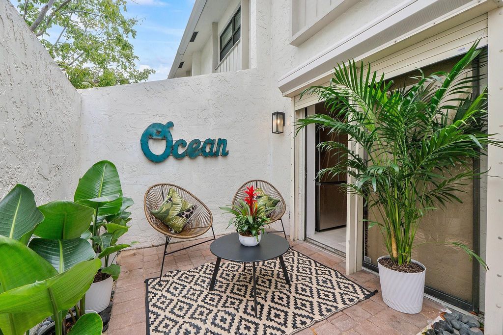 555 NE 7th Avenue 5A, Fort Lauderdale, FL 33301