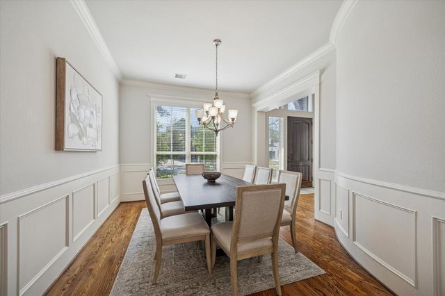 1802 Wakefield Drive, Houston, TX 77018