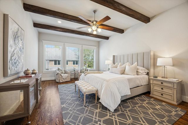 1802 Wakefield Drive, Houston, TX 77018