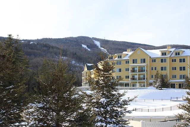 448 Qtr. I V Jackson Gore Inn, Ludlow, VT 05149