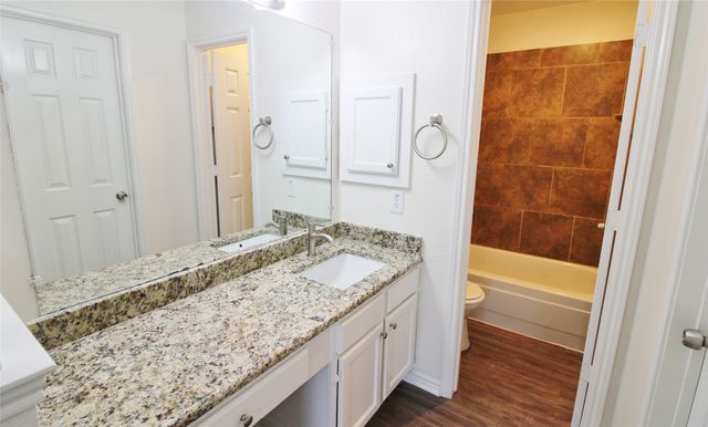 1103 Hemlock Court, Desoto, TX 75115