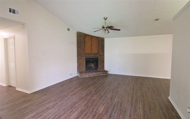 1103 Hemlock Court, Desoto, TX 75115