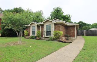1103 Hemlock Court, Desoto, TX 75115
