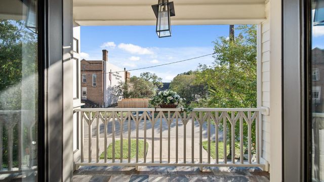 117 W 13th Street, Houston, TX 77008