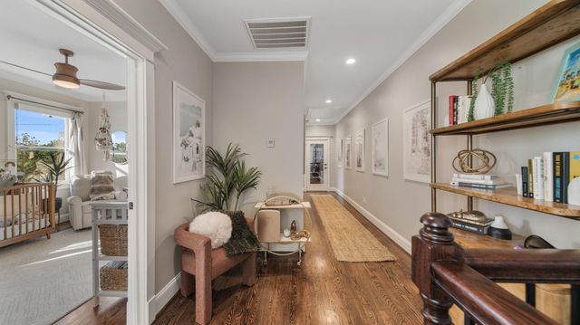 117 W 13th Street, Houston, TX 77008