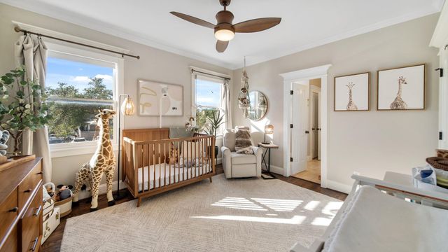 117 W 13th Street, Houston, TX 77008