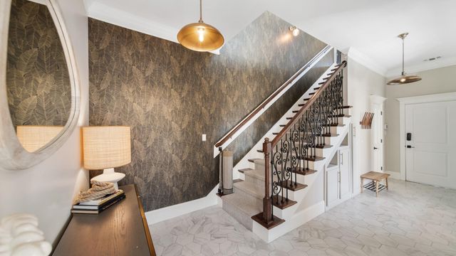 117 W 13th Street, Houston, TX 77008