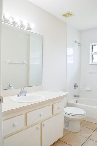 33 PINE HAVEN DRIVE B, Palm Coast, FL 32164