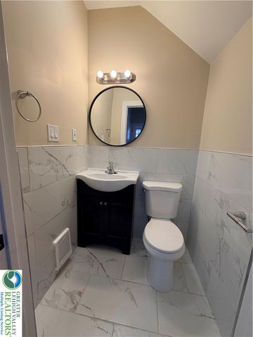 1825 Freemansburg Avenue East, Easton, PA 18042