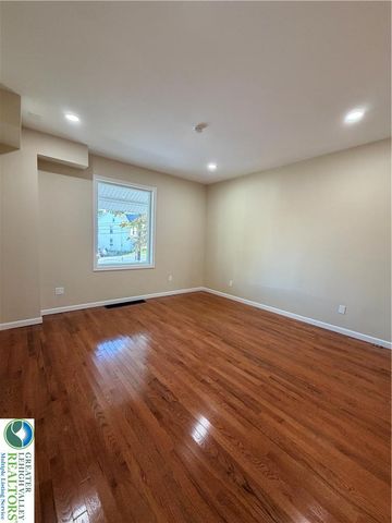 1825 Freemansburg Avenue East, Easton, PA 18042