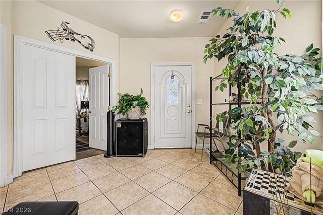 1740 Dark Wolf Avenue, Las Vegas, NV 89123