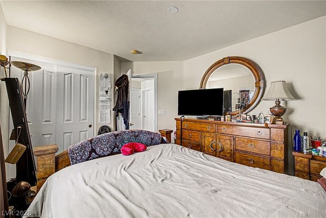 1740 Dark Wolf Avenue, Las Vegas, NV 89123