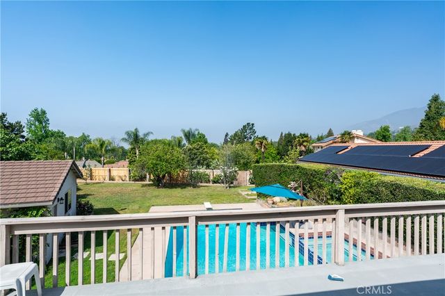 2351 Sunfield, Upland, CA 91784