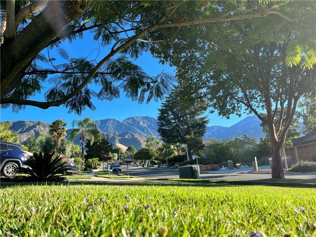 2351 Sunfield, Upland, CA 91784