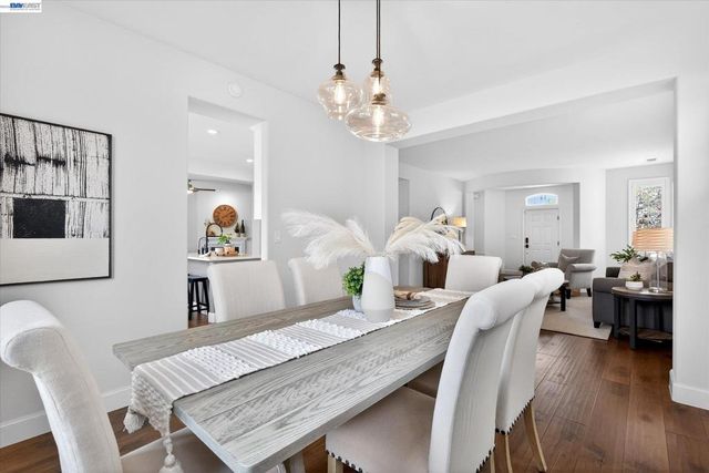 4066 Rosehill Pl, Dublin, CA 94568