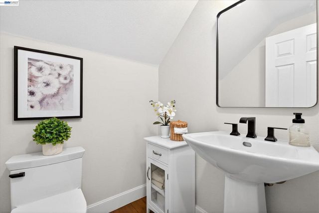 4066 Rosehill Pl, Dublin, CA 94568