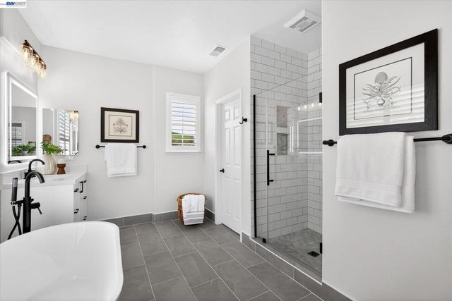 4066 Rosehill Pl, Dublin, CA 94568