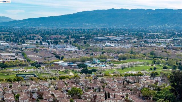 4066 Rosehill Pl, Dublin, CA 94568