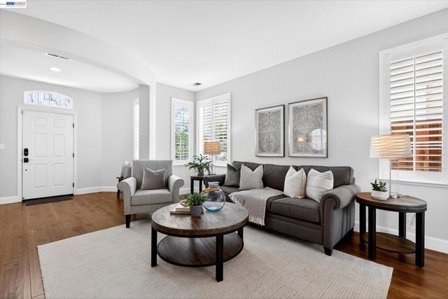 4066 Rosehill Pl, Dublin, CA 94568