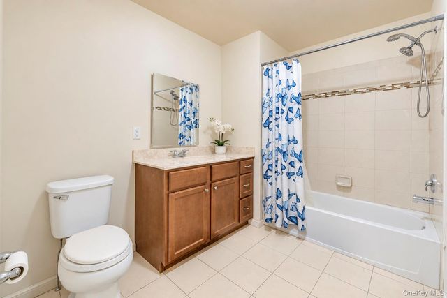 178 Ashley Court, Central Islip, NY 11722