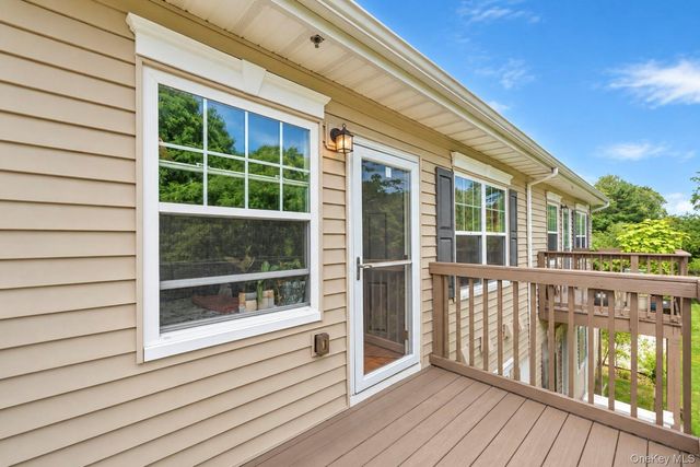 178 Ashley Court, Central Islip, NY 11722