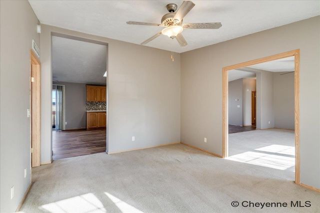 802 OWL CREEK AVE, Cheyenne, WY 82007