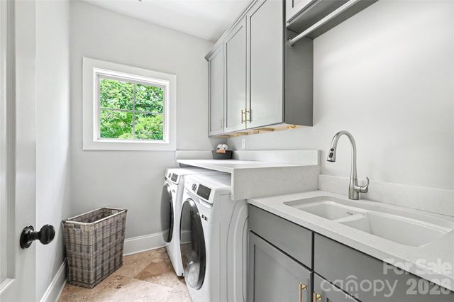 1908 Nassau Boulevard, Charlotte, NC 28205