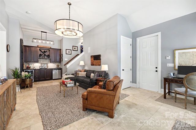 1908 Nassau Boulevard, Charlotte, NC 28205